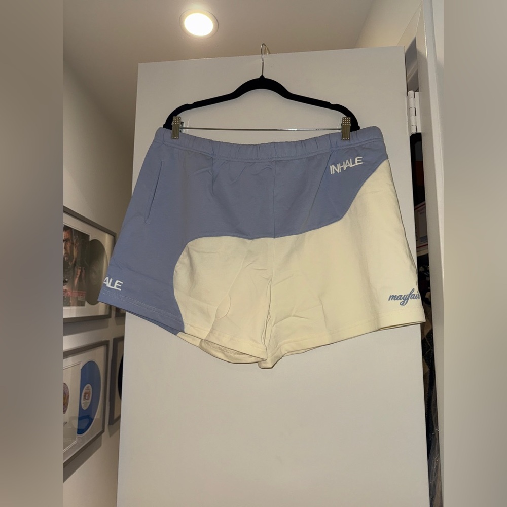 NWT The Mayfair Group Blue and Cream Inhale Sweat Shorts